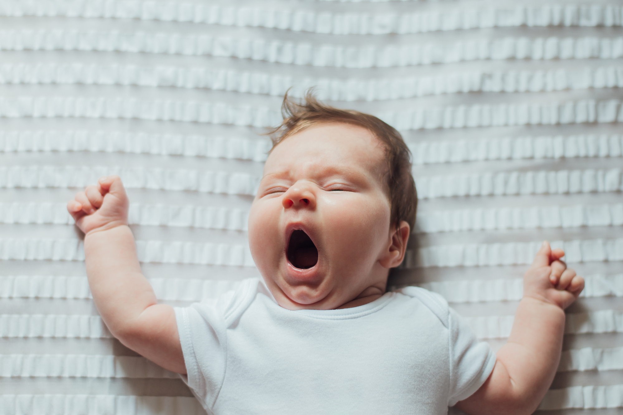 Bébé faisait ses nuits et se réveille à nouveau