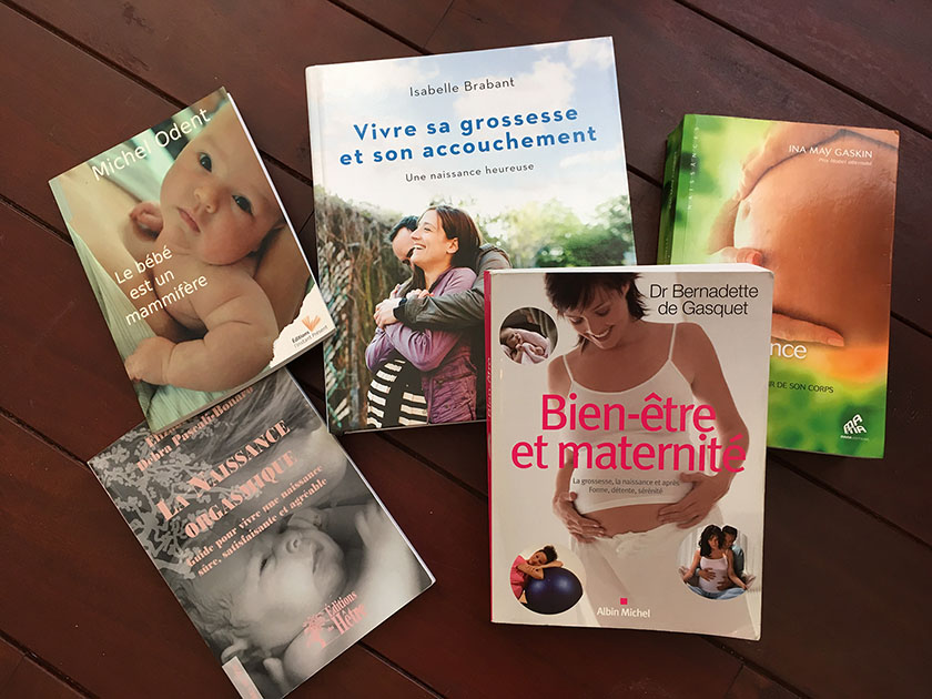 Les 5 livres qu'on devrait recevoir quand on apprend sa grossesse